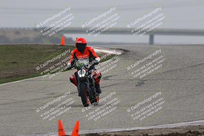 media/Nov-29-2025-TrackDaz (Sat) [[10ae2d9bce]]/C Group/Session 3 (Outside Grapevine)/